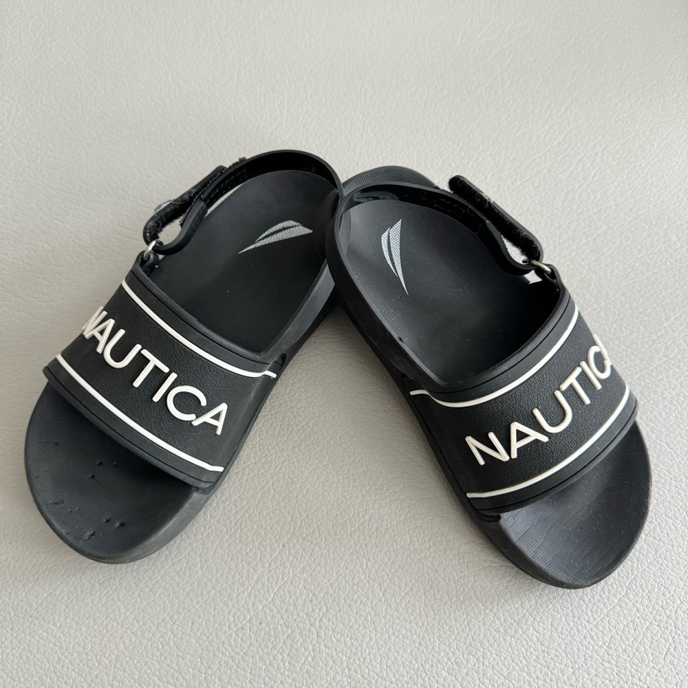 Nautica Kids Youth Athletic Slide Slip-On Sandal | Loop Strap | Black | Size 10